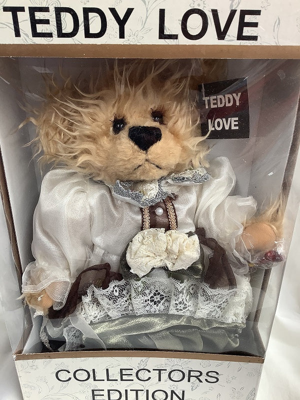 Rosalynn Collectors Edition Bear