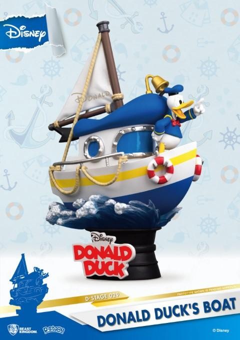 Donald Ducks Boat Diorama