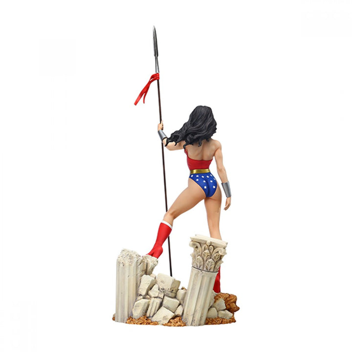 Wonder Woman Limited Edition Figure